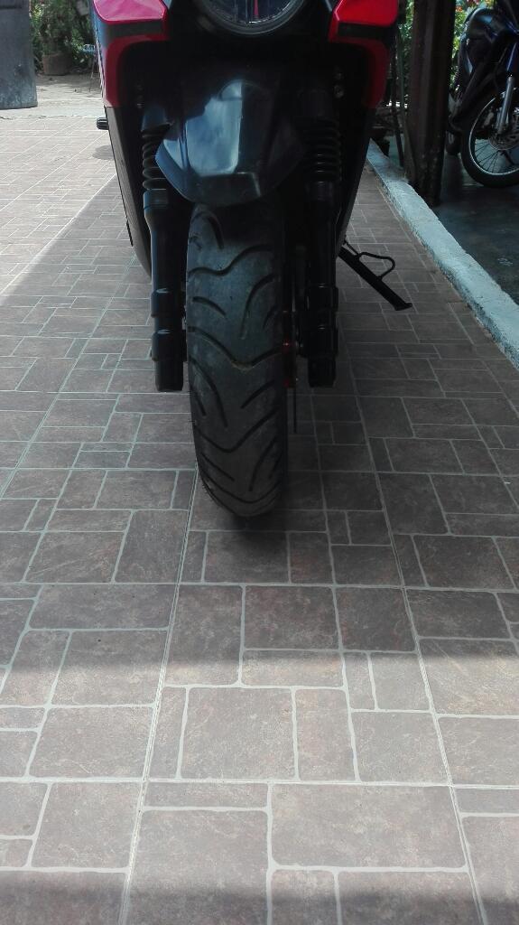 Venta de Motocicleta Bwis Modelo 2014