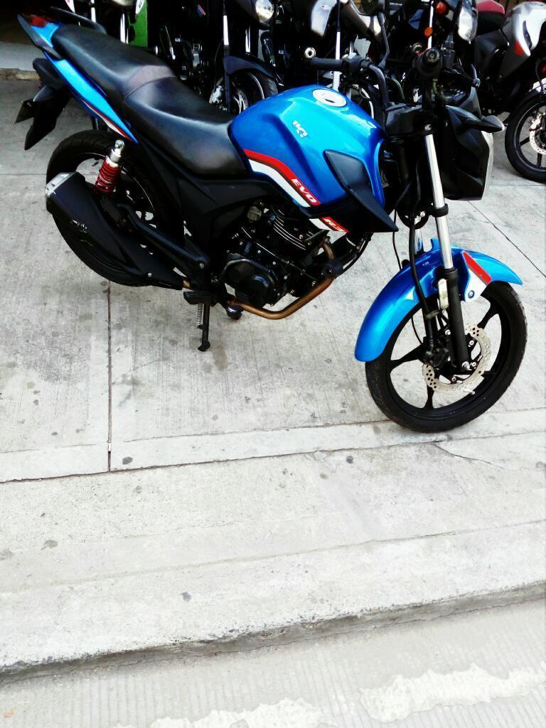 Moto Full Como Nueva 2015 Evo3