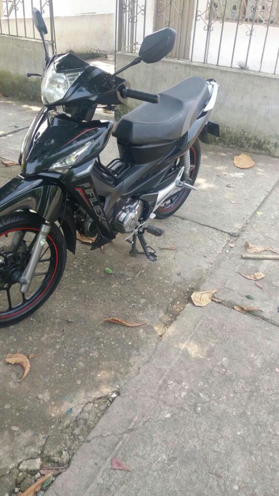 Vendo Moto Akt 125 Flez 2017