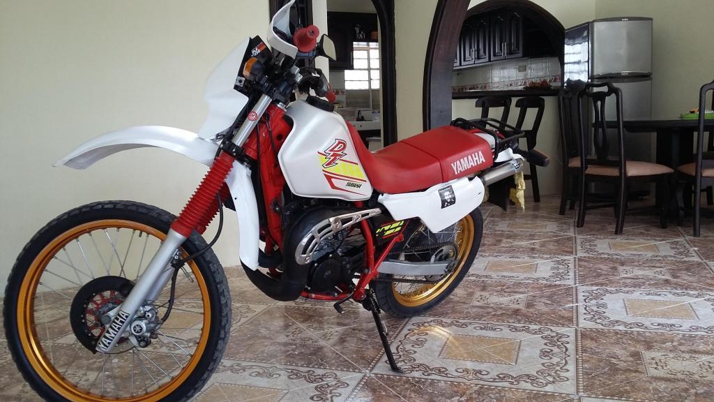 yamaha dt 200 buena bonita y barata