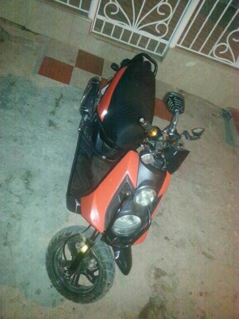 Vendo O Cambio Hermosa Moto 2014