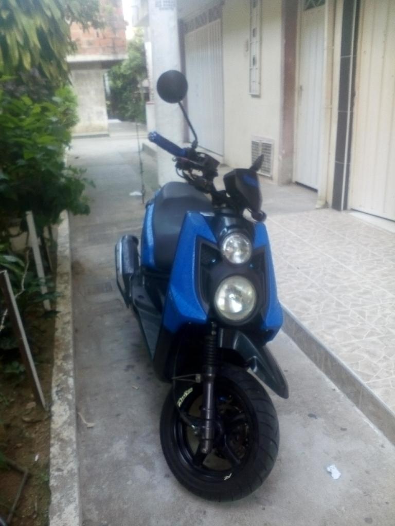 Moto Biwis Azul Buen Estado
