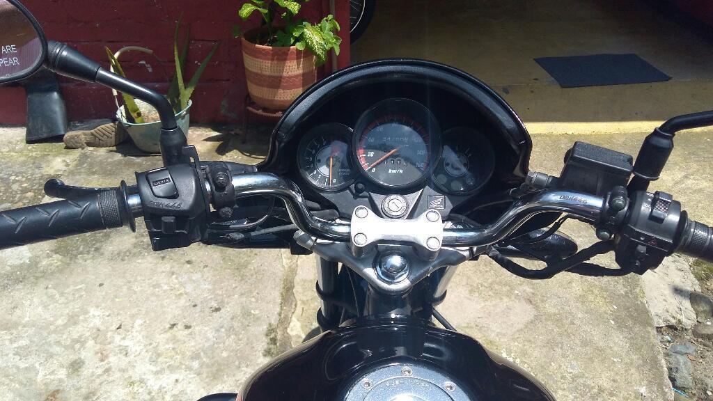 Vendo Cbf150 Honda Modelo 2009