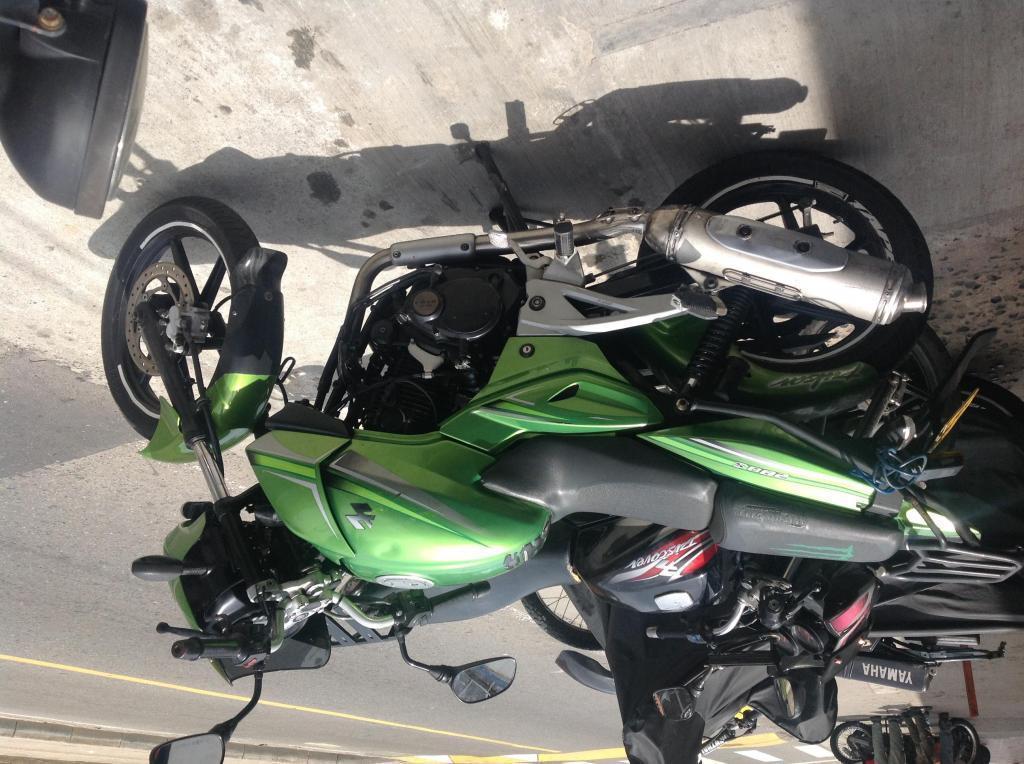 Se vende pulsar 200s modelo 2009