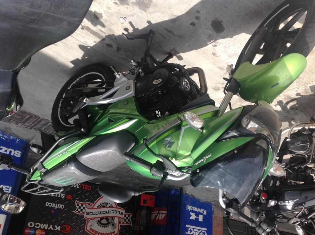 Se vende pulsar 200s modelo 2009