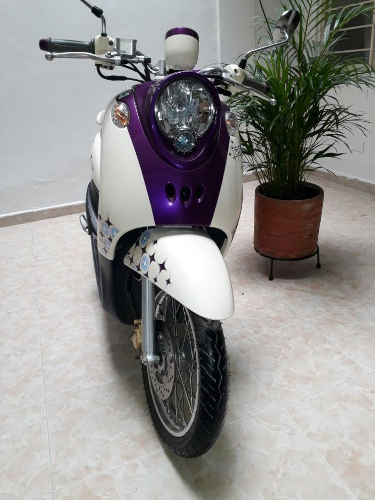 Moto Yamaha Modelo Fino