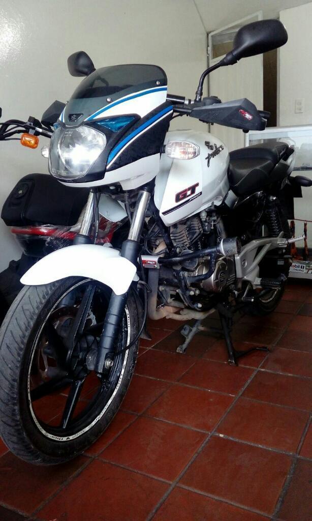 Pulsar 180 2016