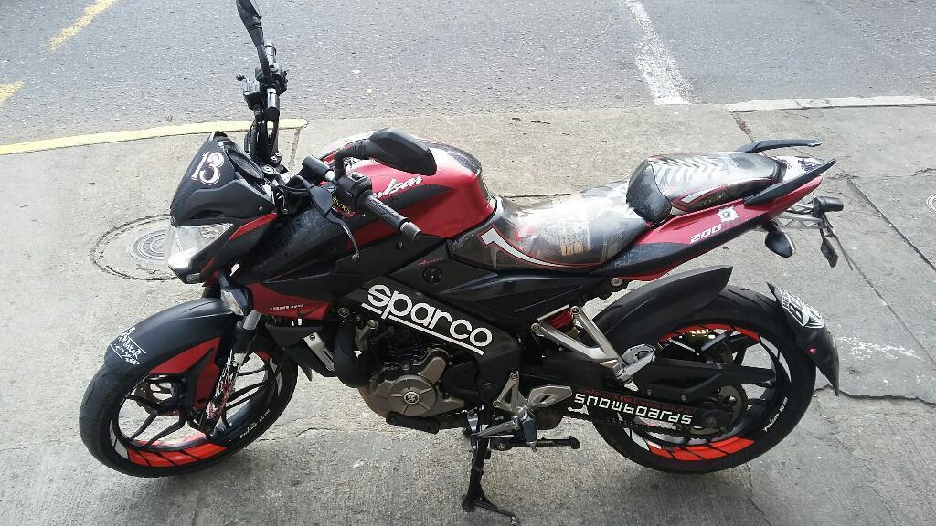 Pulsar 200 Ns 2014