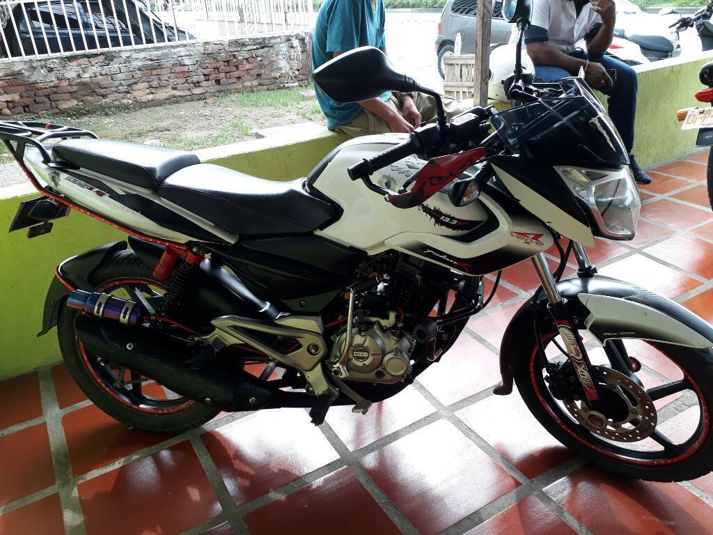 Pulsar 135 2013