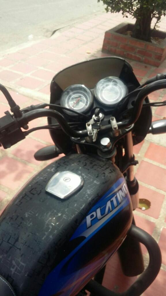 Vendo Moto en Buen Estado