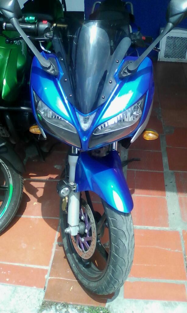 Yamaha Fazer 2012