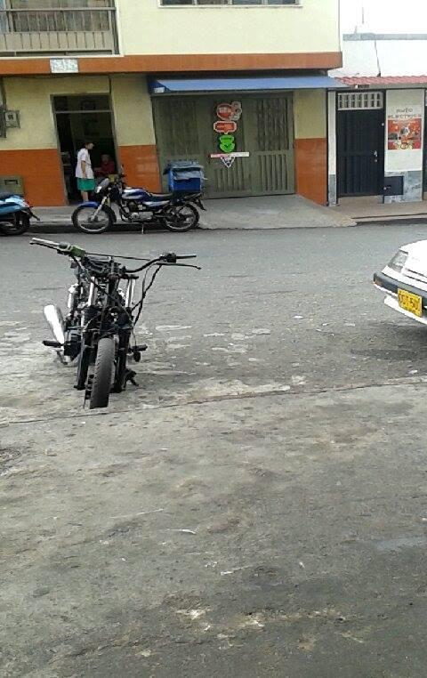 moto skingo 150 en 300mil