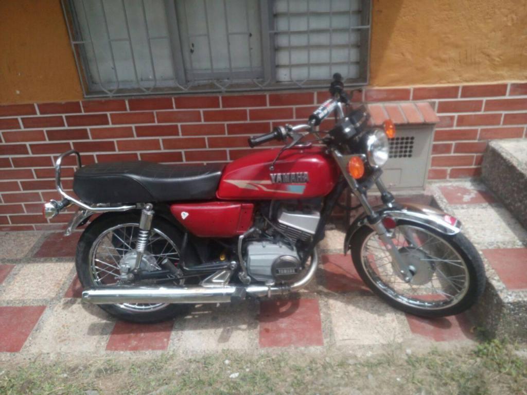 se vende RX 100 montada en 15