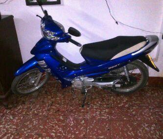 VENDO MOTO SUZUKI BEST