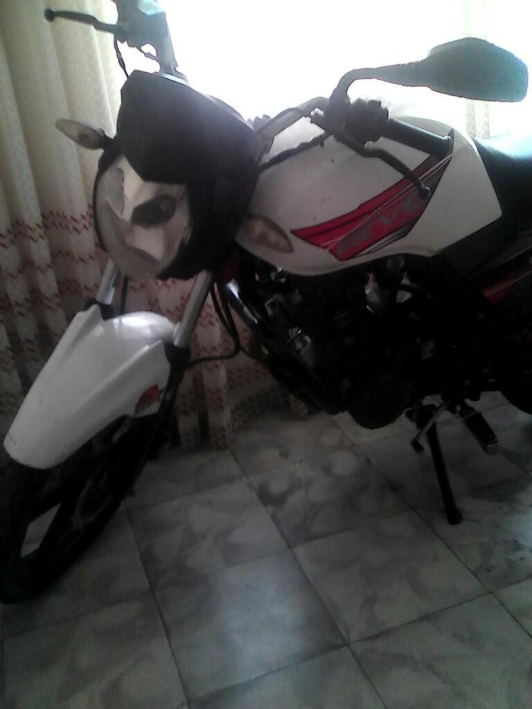 Akt Evo125