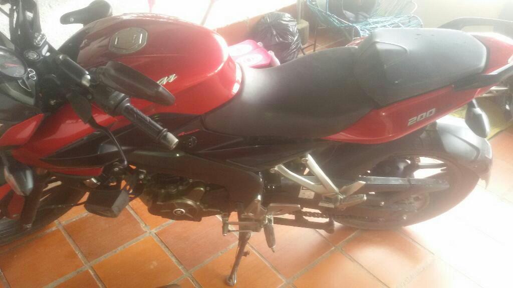 Se Vende O Permuta por Carro Mas Encime