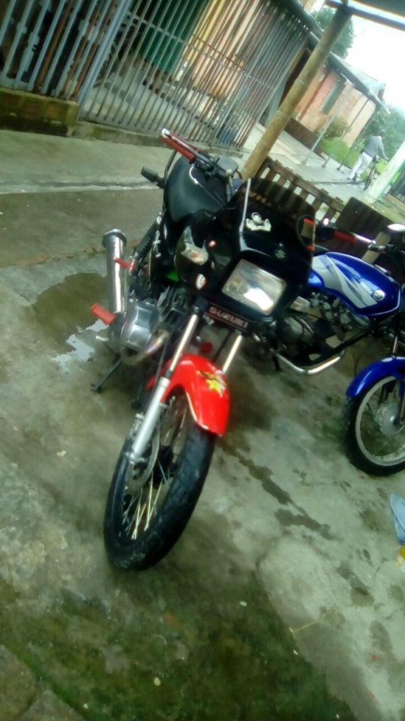 vendo moto AX 100