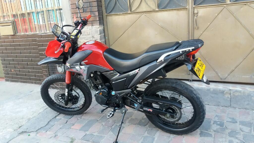 Akt Ttr 150 Modelo 2015 Luces Hyd Buena