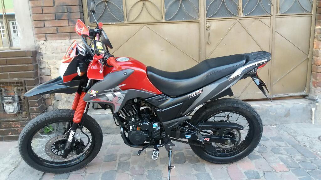 Akt Ttr 150 Modelo 2015 Luces Hyd Buena