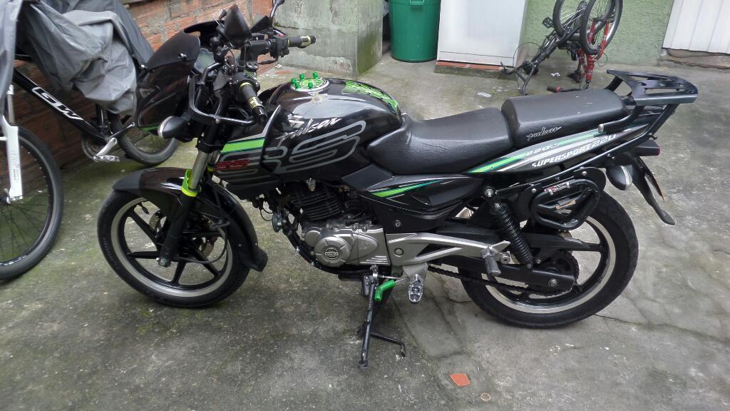 Pulsar 220 Ss