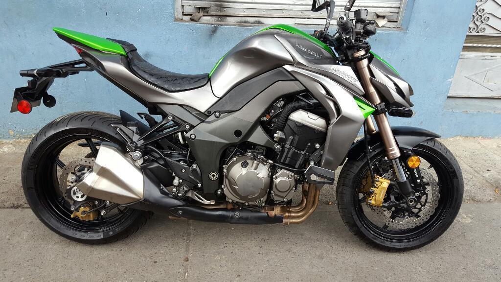 Vendo Kawasaki Z1000