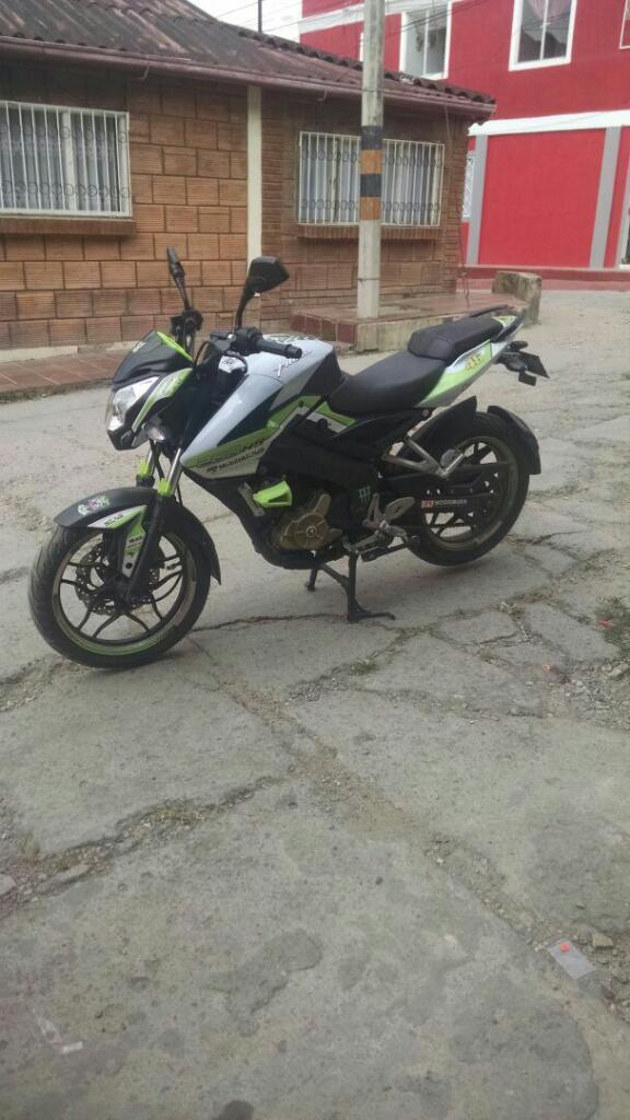 Vendo Pulsar 200ns Modelo 2014