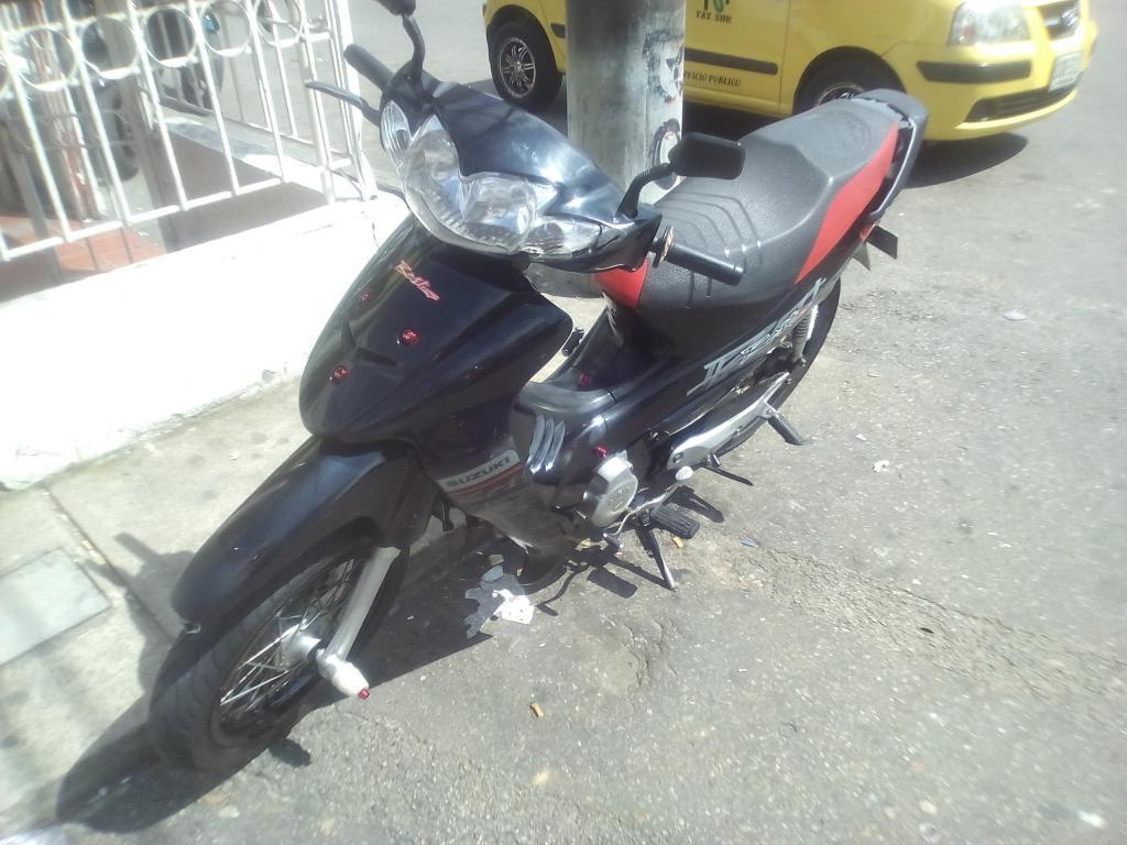 moto best color negra