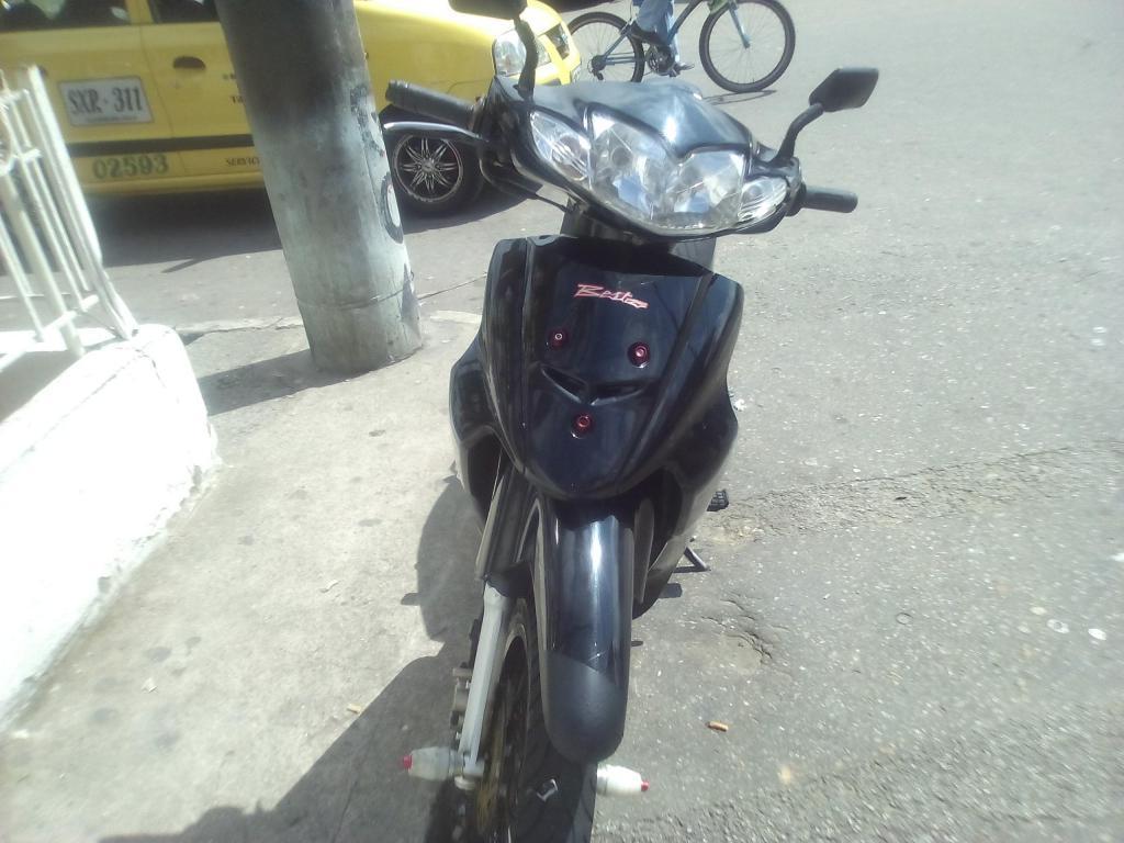 moto best color negra