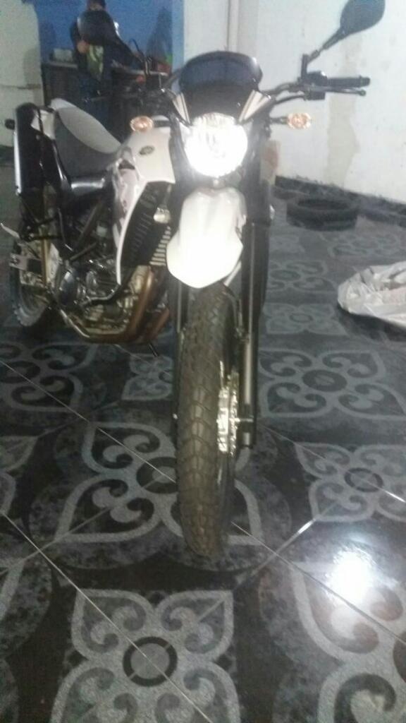 Moto Yamaha Xt 660