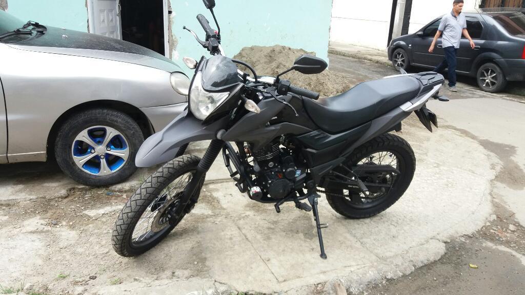 Vendo Hermosa Akt Tt O Ttr 125
