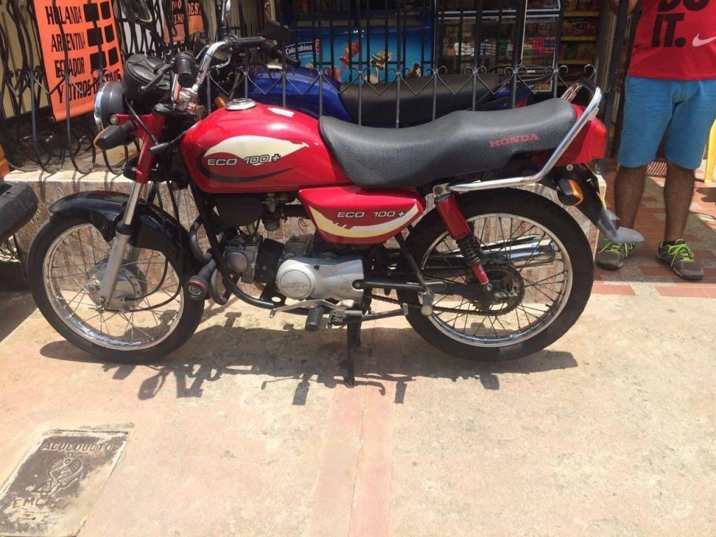 vendo moto honda eco100 roja