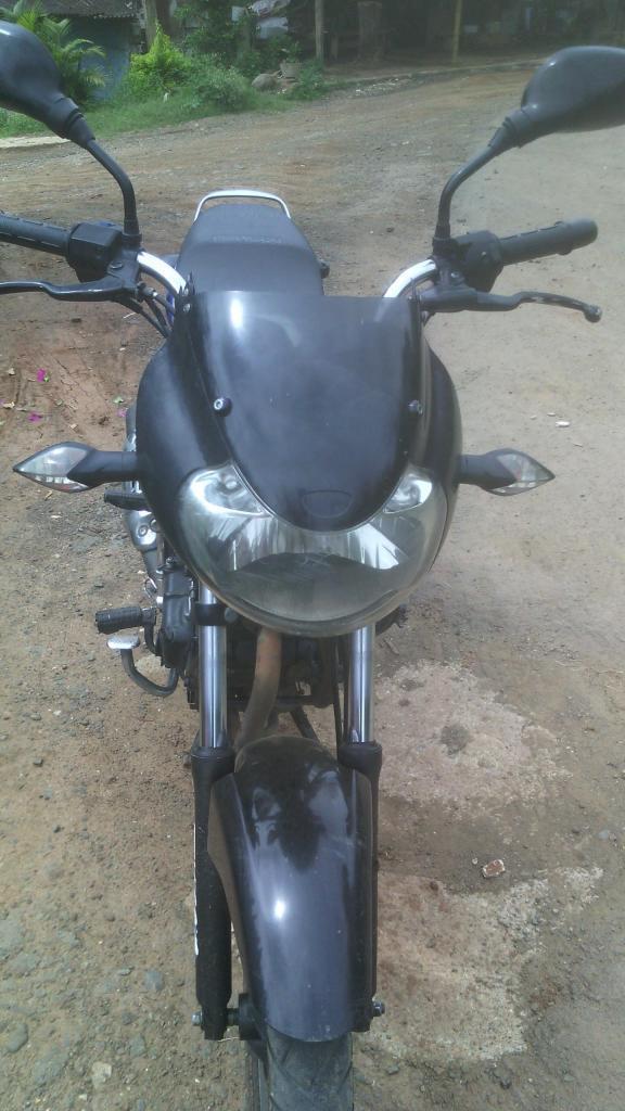 se vende moto discover 125 modelo 2008 en muy buen estado negociable