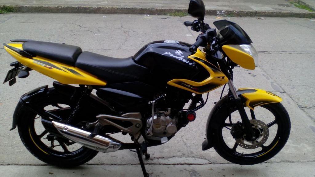 VENDE PULSAR 135 MODELO 2013