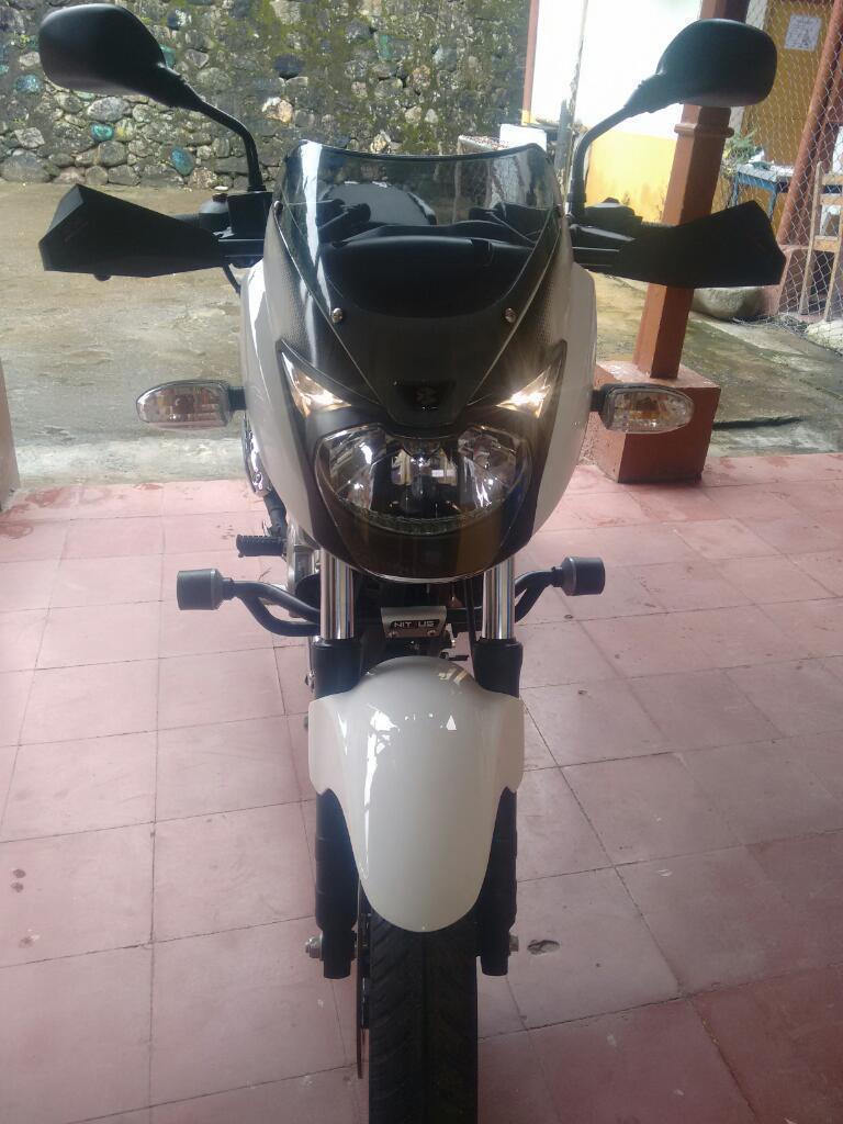 Vendo Pulsar 180 Pro Modelo 2017