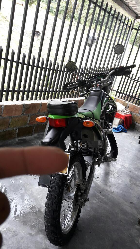 Vendo Klx en Buen Estado Cambio P Cripto