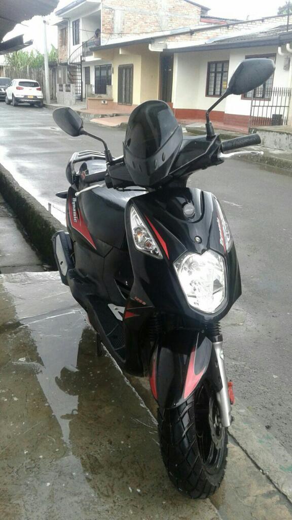 Vendo Moto Akt Dinamic