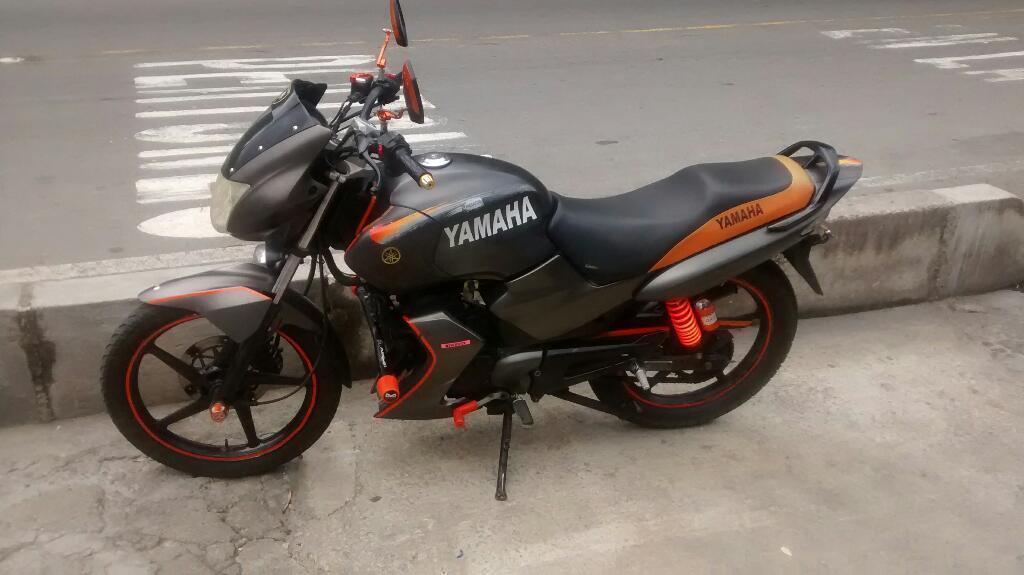 Vendo Moto Edicion Especi de La Ybr