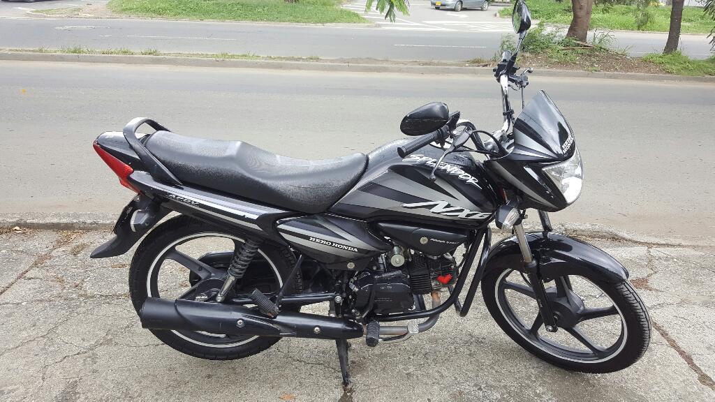 Vendo Hermosa Honda Splendor Nxg 2014