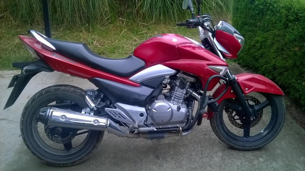 VENDO SUZUKI INAZUMA 2013