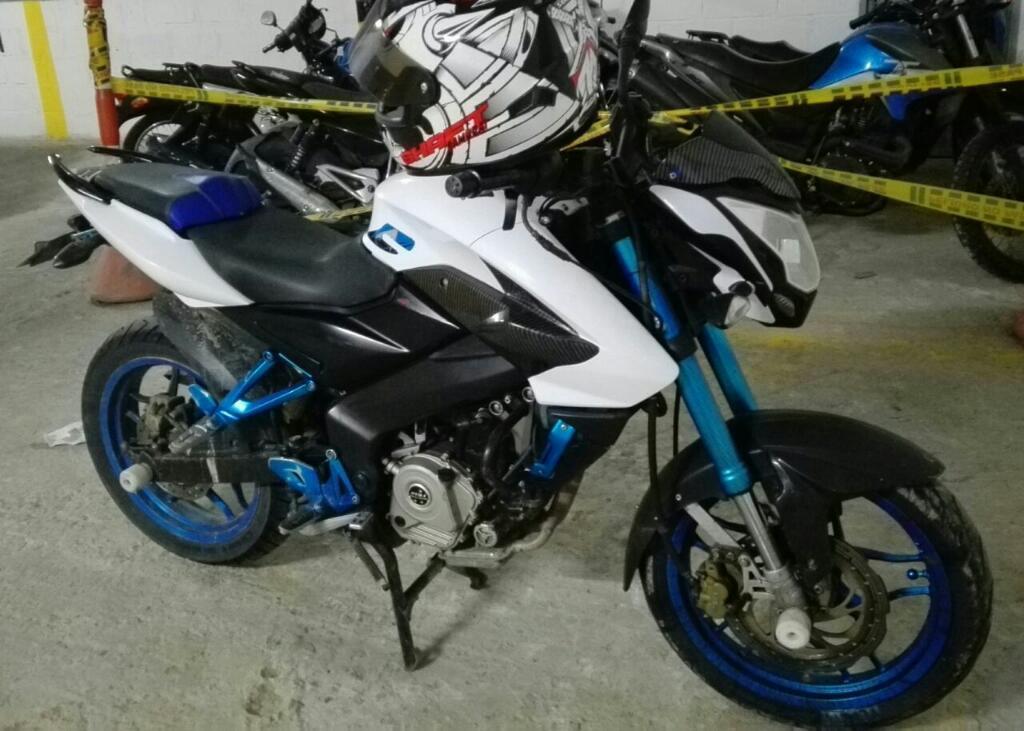 Pulsar Ns 200