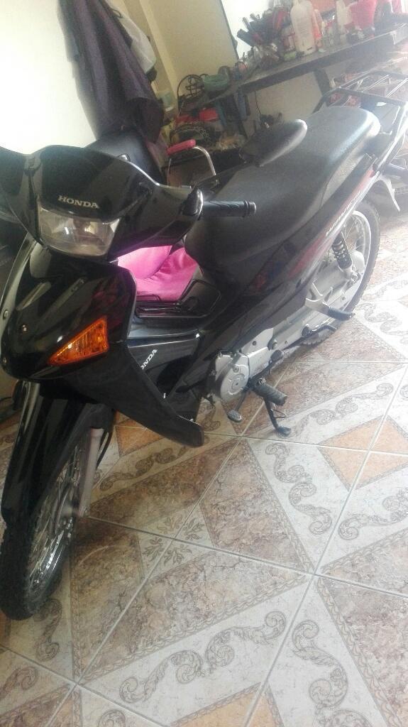 Se Vende Moto 2016