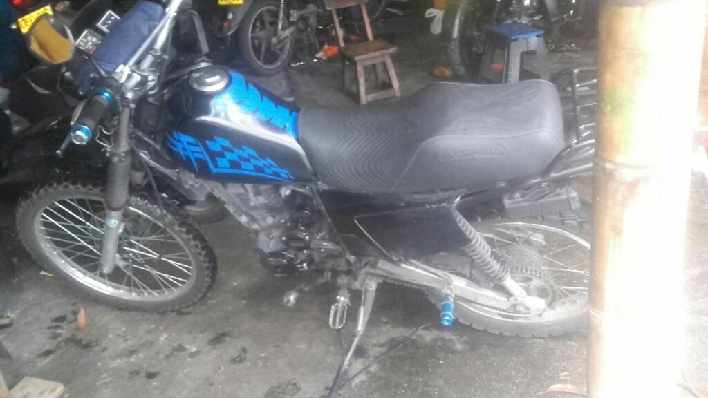 Moto Akt Tt 2011 Leer Descripcion