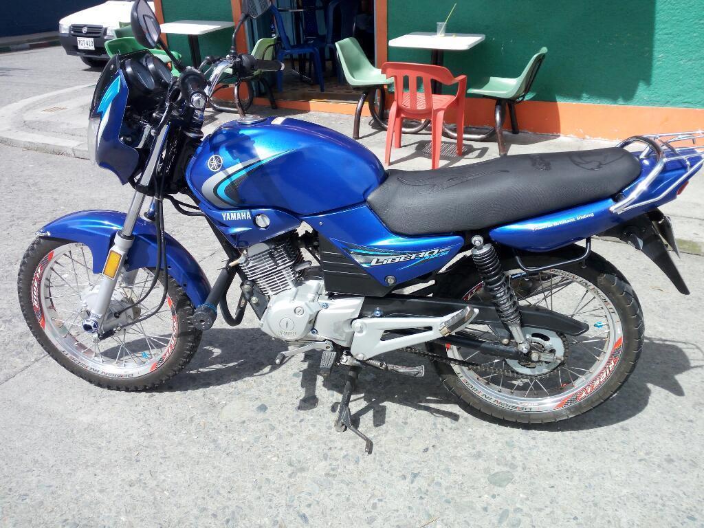 Vendo O Permuto Libero 125