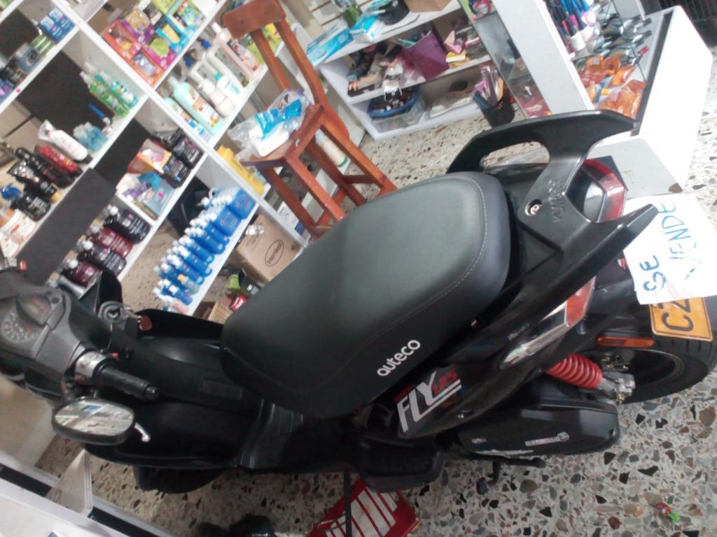 Vendo Moto Fly 125