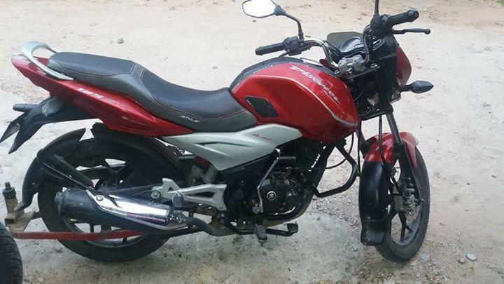 Vendo Moto Discover 125 St 2015