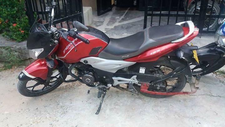 Vendo Moto Discover 125 St 2015