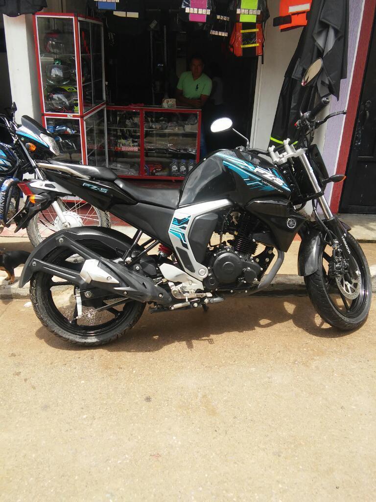 Moto Fz