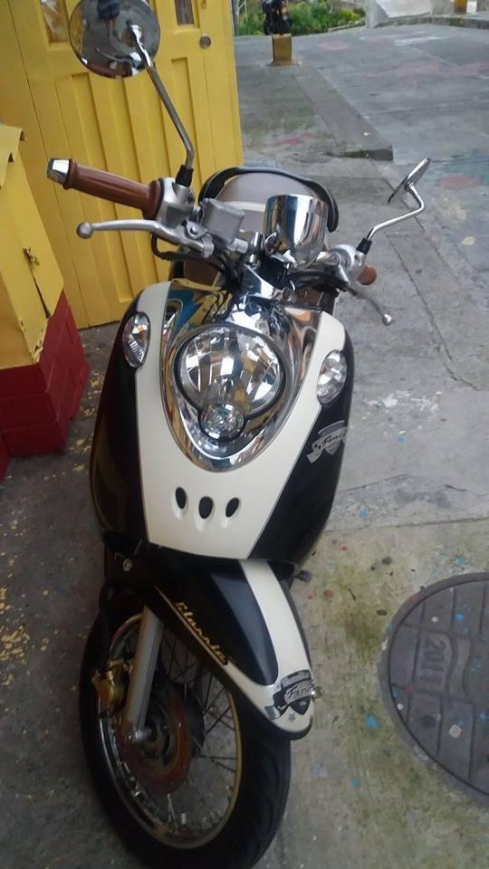 se vende moto yamaha fino clasica , MUY BARATA POR MOTIVO DE VIAJE!!!