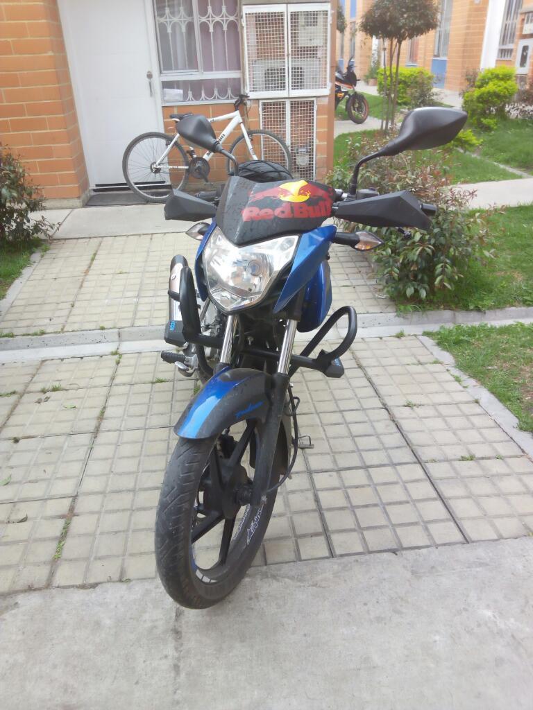 Vendo Pulsar 135