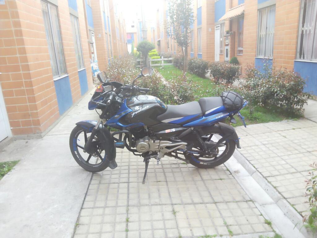 Vendo Pulsar 135
